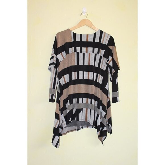 IC by Connie K Asymmetrical Tunic Size M Pull on 1/4 Sleeve Top Color Block - Picture 4 of 10